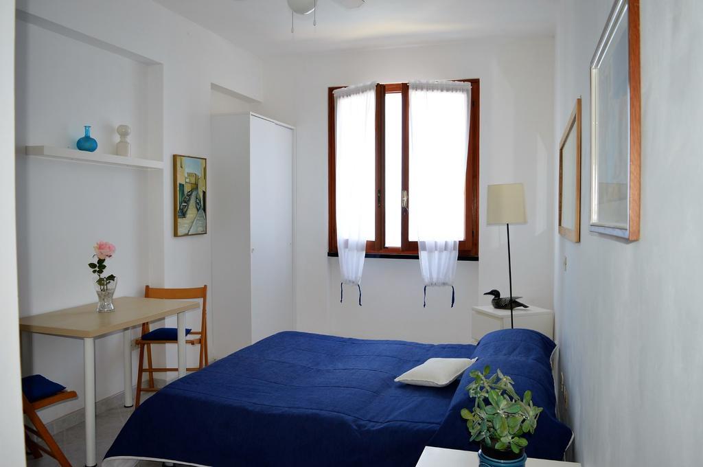 House Libeccio By Holiday World Moneglia Room photo